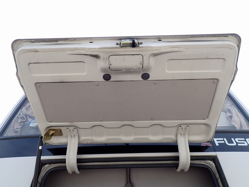 1996 Mitsubishi Rosa KC-BE459F (UW-6a98d8af9357f)[52]
