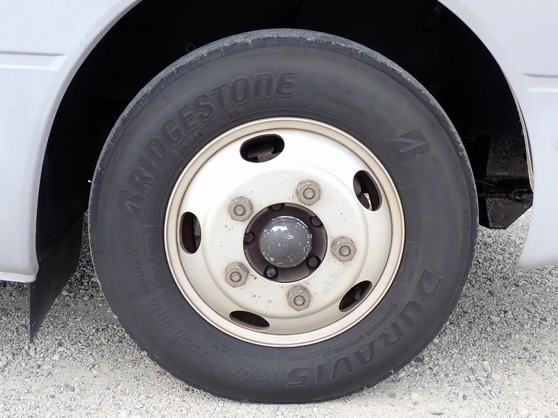 1996 Mitsubishi Rosa KC-BE459F (UW-6a98d8af9357f)[39]
