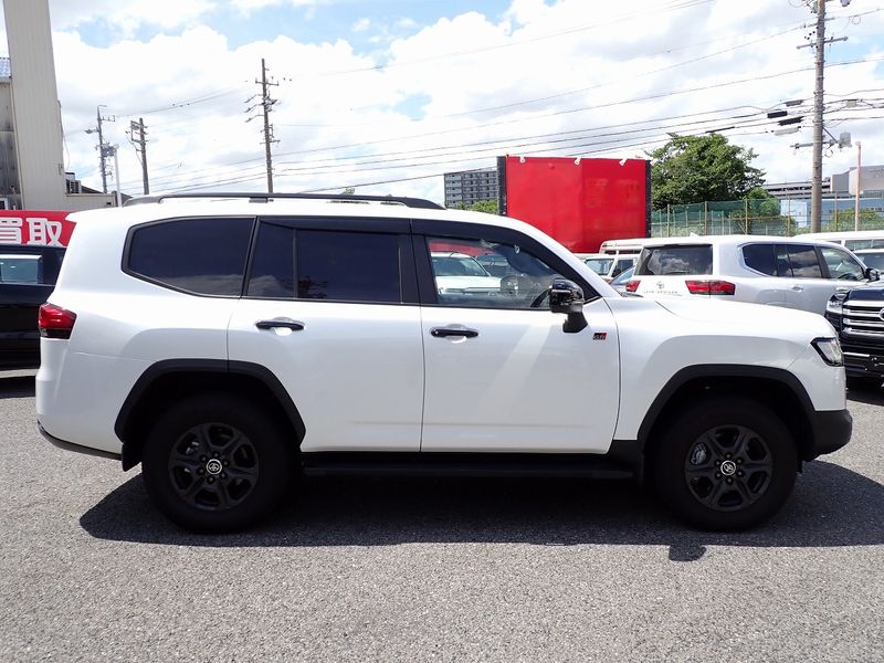 2023 Toyota Land Cruiser 3DA-FJA300W (UW-6a98d8b25b168)[6]