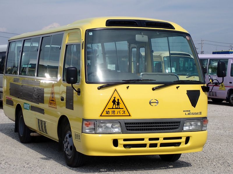 2002 Hino Liesse II KK-HZB40 (UW-6a98d8b40f1de)[2]