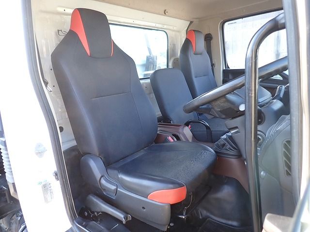 2018 Hino RANGER 2KG-FC2ABA (UW-6a98d8b47d1a7)[16]