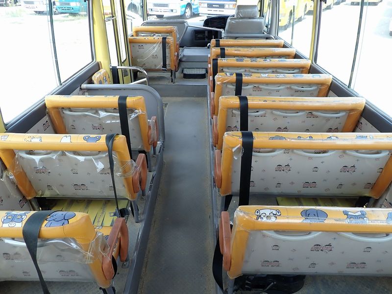 2003 Toyota Coaster KK-HZB40 (UW-6a98d8b58f33a)[36]