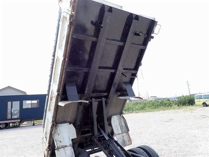 2004 Mitsubishi Fuso Canter KK-FE71CBD (UW-6a98d8b68917e)[10]