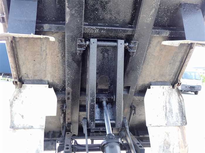 2004 Mitsubishi Fuso Canter KK-FE71CBD (UW-6a98d8b68917e)[11]