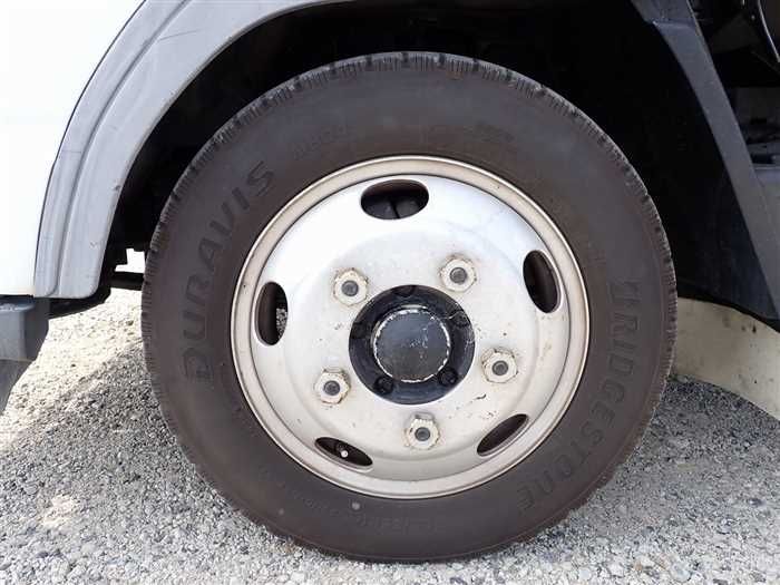 2004 Mitsubishi Fuso Canter KK-FE71CBD (UW-6a98d8b68917e)[22]