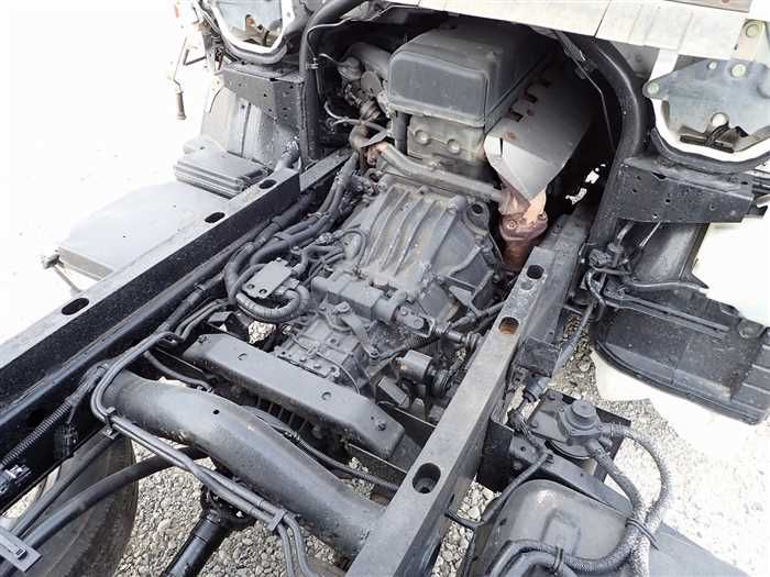 2004 Mitsubishi Fuso Canter KK-FE71CBD (UW-6a98d8b68917e)[25]