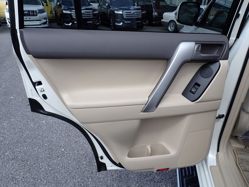 2023 Toyota Land Cruiser Prado 3BA-TRJ150W (UW-6a98d8b837cce)[33]