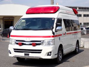 2012 Toyota Regius Ace CBF-TRH226S