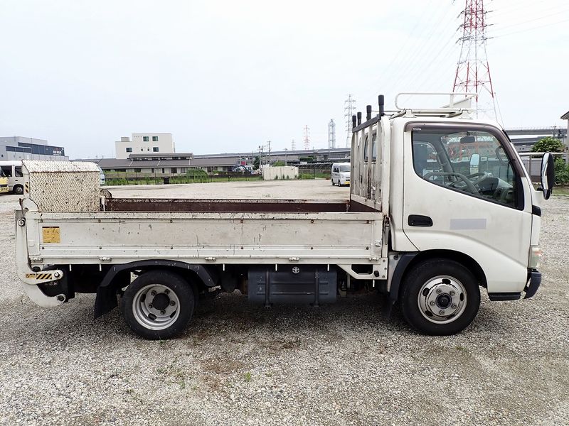 2009 Toyota Dyna Truck BDG-XZU308 (UW-6a98d8bb59c36)[4]
