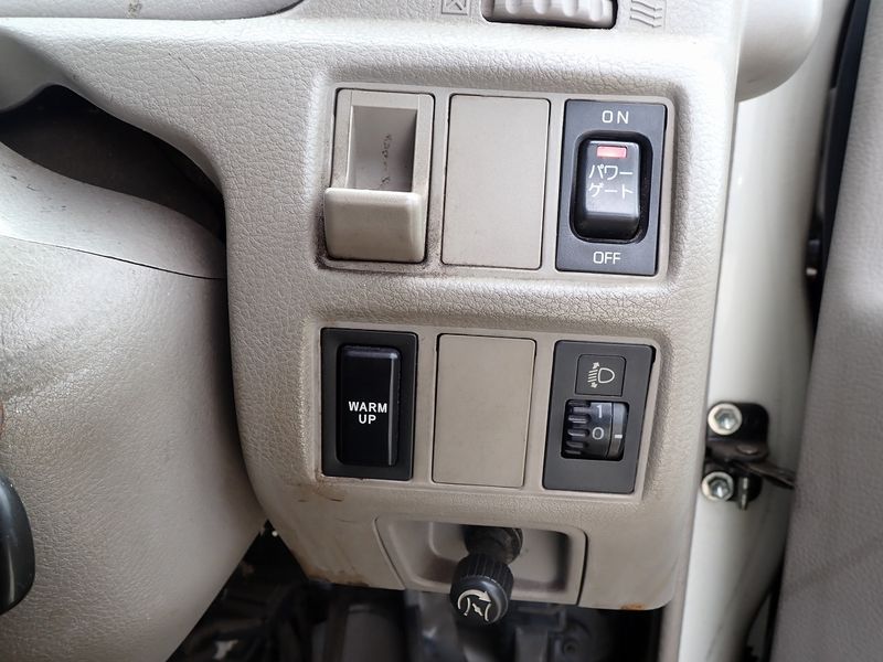 2009 Toyota Dyna Truck BDG-XZU308 (UW-6a98d8bb59c36)[20]