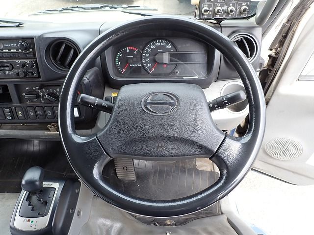 2017 Hino DUTRO TSG-XKU600X (UW-6a98d8bd90fe8)[26]