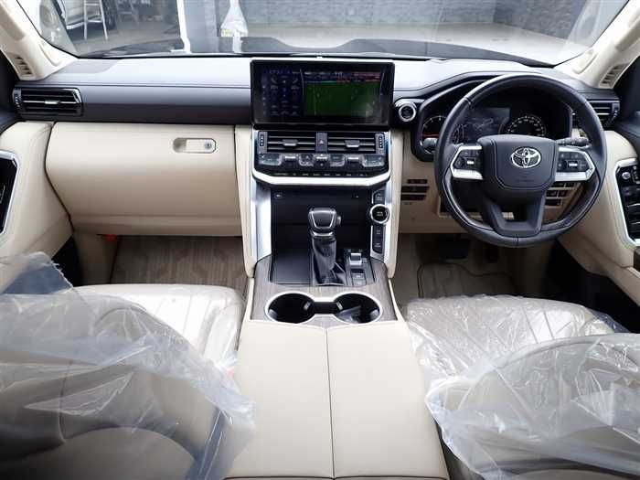 2023 Toyota Land Cruiser 3BA-VJA300W (UW-6a98d8bdb6e75)[18]
