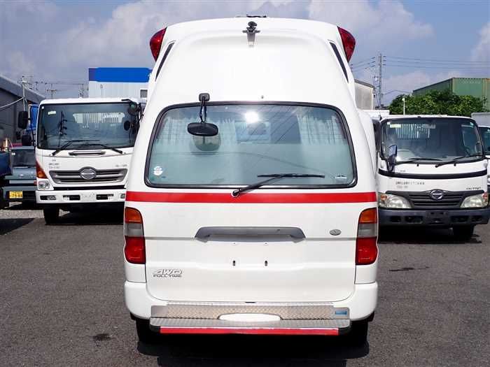 2004 Toyota Granvia TC-VCH38S (UW-6a98d22ef1900)[3]
