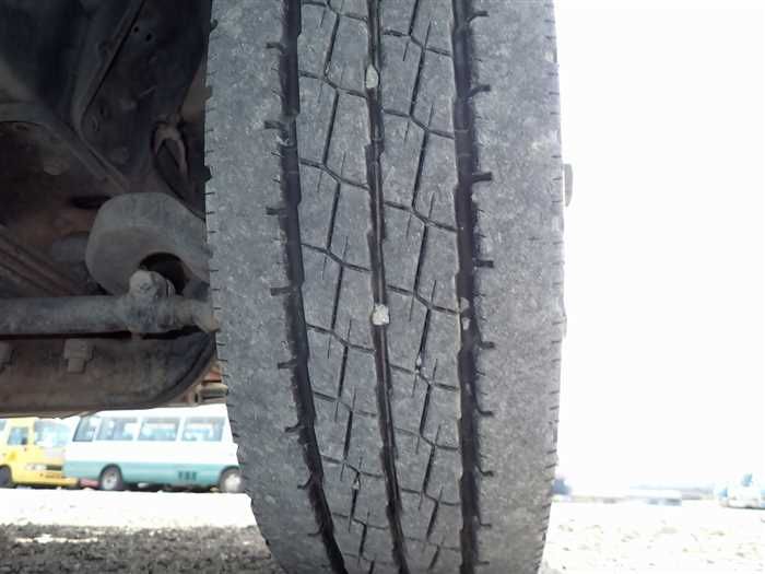 2003 Mitsubishi Canter KK-FE71CBD (UW-6a98d8bf0d4db)[10]