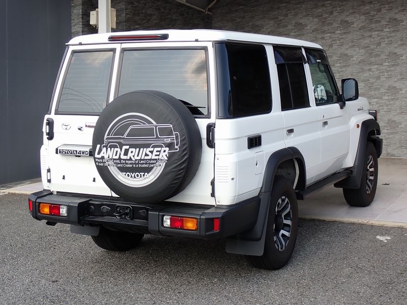 2024 Toyota Land Cruiser 70 3DA-GDJ76W (UW-6a98d8c04f072)[3]