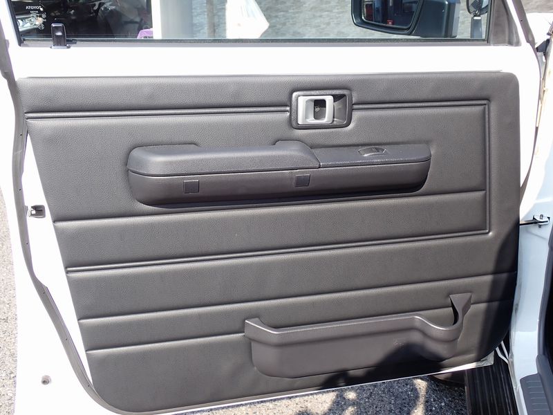 2024 Toyota Land Cruiser 70 3DA-GDJ76W (UW-6a98d8c04f072)[41]