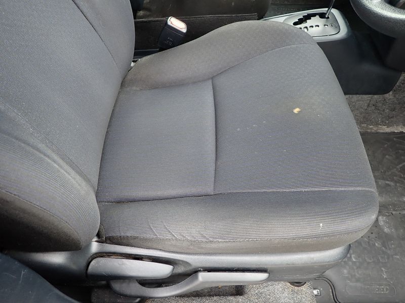 2015 Toyota Succeed DBE-NCP160V (UW-6a98d8c14aa3e)[28]