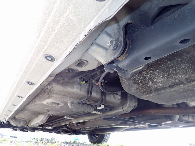 2015 Toyota Succeed DBE-NCP160V (UW-6a98d8c14aa3e)[17]
