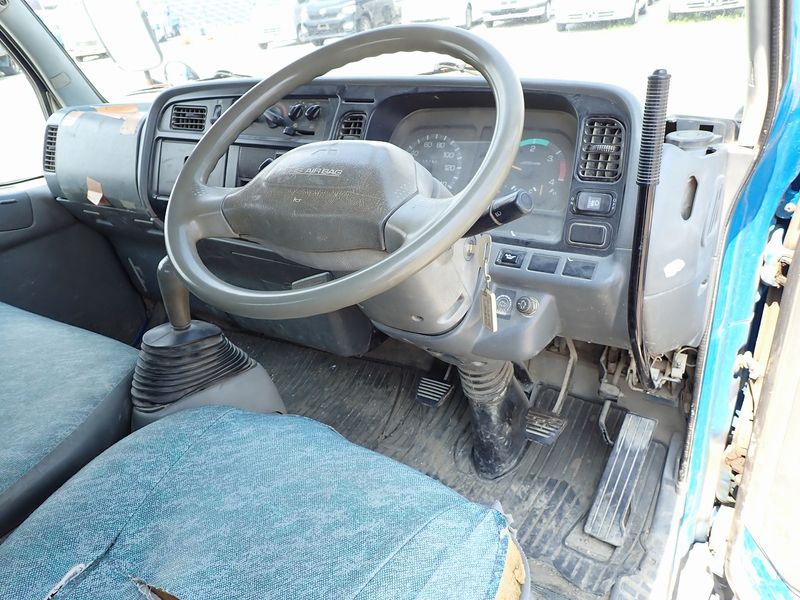 2001 Mitsubishi Canter KK-FE51CBD (UW-6a98d8c27322b)[23]
