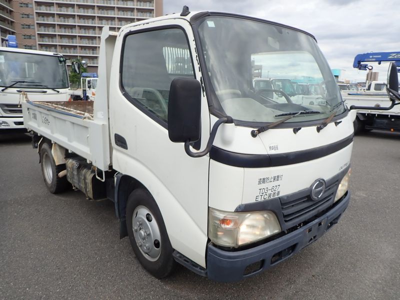 2008 Hino DUTRO BDG-XZU314T (UW-6a98d8c3b424c)[2]