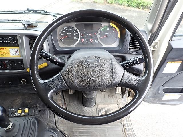 2013 Hino RANGER TKG-FC9JCAP (UW-6a98d8c3ba9d3)[27]