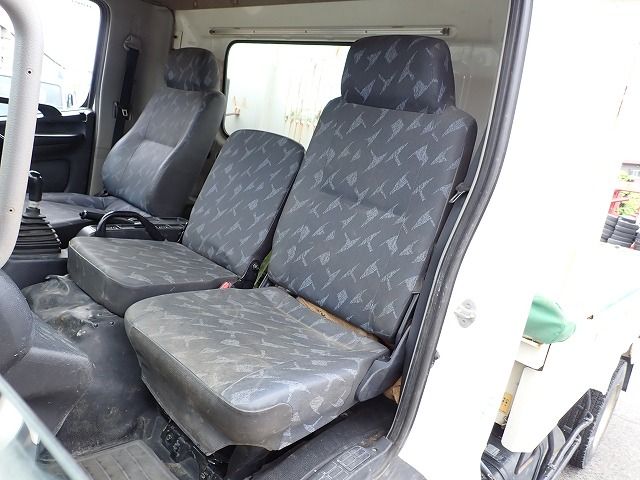 2013 Hino RANGER TKG-FC9JCAP (UW-6a98d8c3ba9d3)[33]