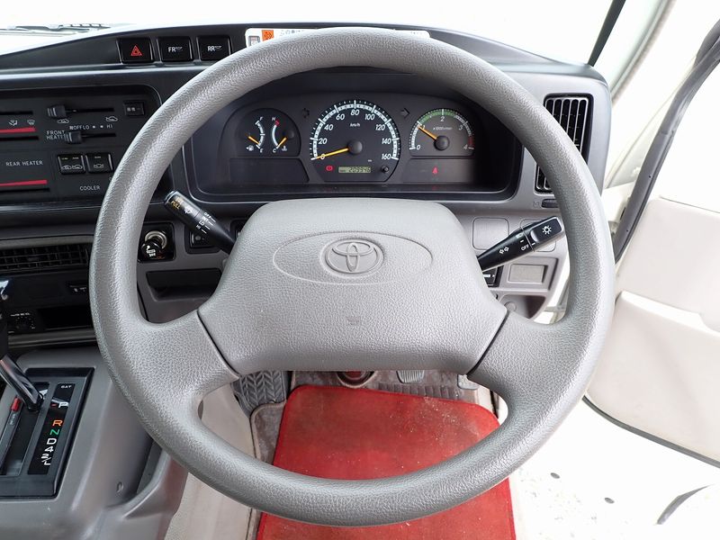 2012 Toyota Coaster SDG-XZB40 (UW-6a98d8c5d7588)[41]