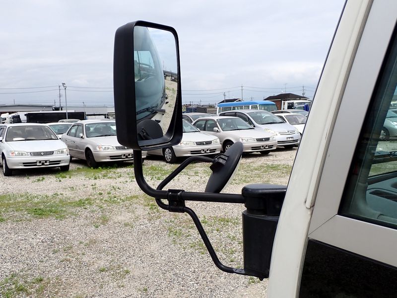 2012 Toyota Coaster SDG-XZB40 (UW-6a98d8c5d7588)[46]