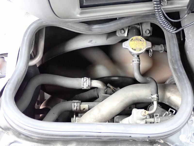 2012 Toyota Coaster SDG-XZB40 (UW-6a98d8c5d7588)[53]