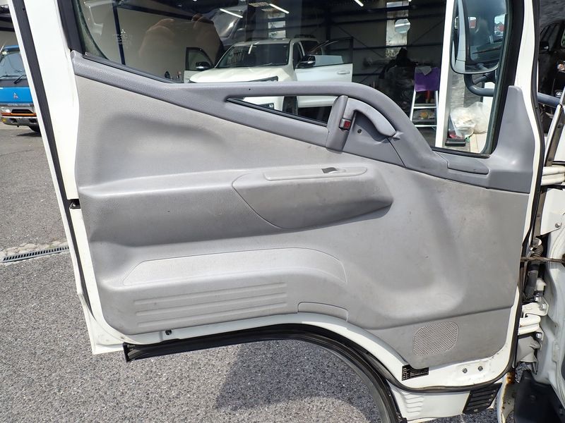 2003 Mitsubishi Canter KK-FE70CB (UW-6a98d8ca3b2a0)[31]