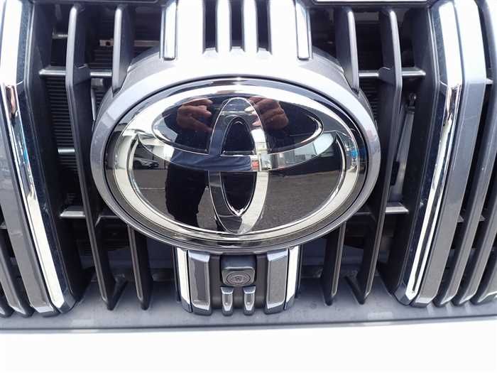2022 Toyota Land Cruiser Prado 3BA-TRJ150W (UW-6a98d8cb05d44)[27]