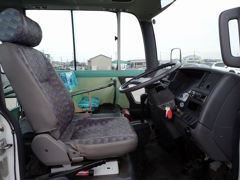 2002 Nissan Civilian Bus KK-BVW41 (UW-6a98d8cbdf37c)[8]