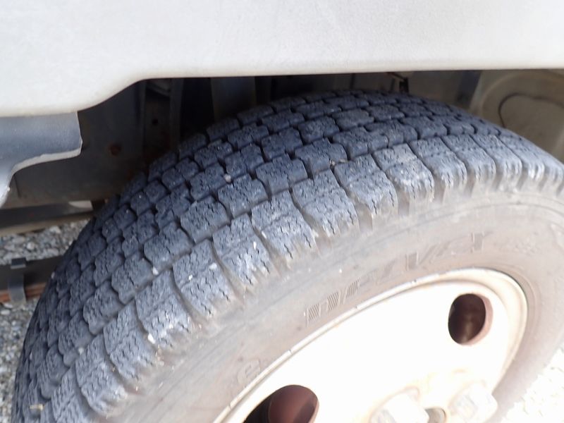 2000 Mitsubishi Canter KK-FE51CBD (UW-6a98d8cc8a6cd)[38]