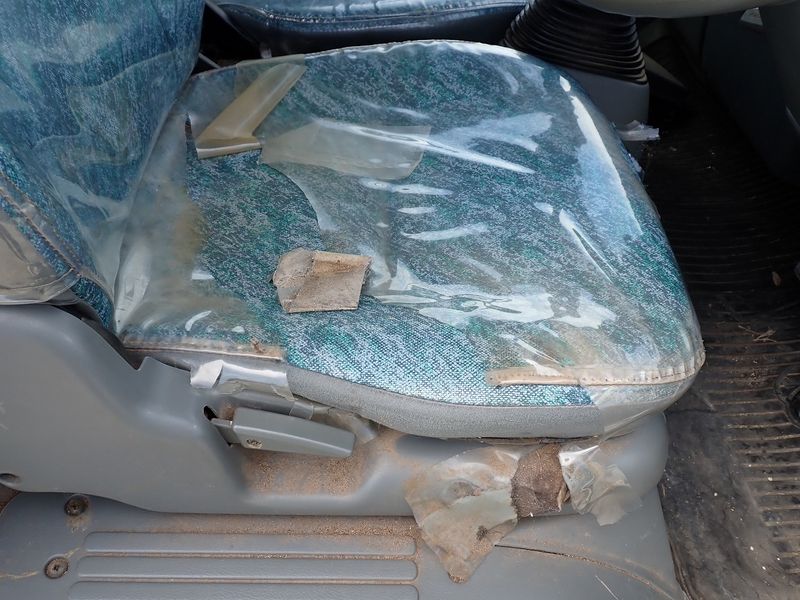 2000 Mitsubishi Canter KK-FE51CBD (UW-6a98d8cc8a6cd)[28]