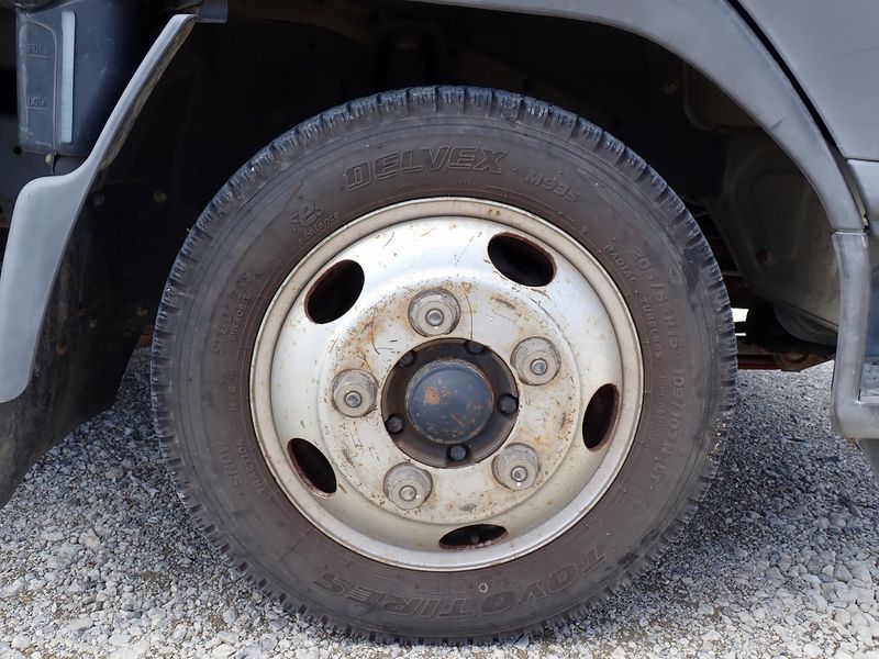 2000 Mitsubishi Canter KK-FE51CBD (UW-6a98d8cc8a6cd)[37]