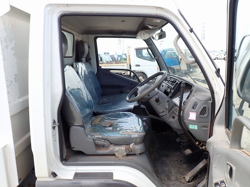 2000 Mitsubishi Canter KK-FE51CBD (UW-6a98d8cc8a6cd)[19]