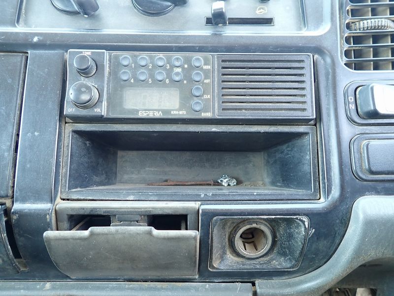 1997 Mitsubishi Canter KC-FE517BD (UW-6a98d8cee99f9)[36]