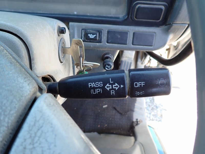 1997 Mitsubishi Canter KC-FE517BD (UW-6a98d8cee99f9)[28]