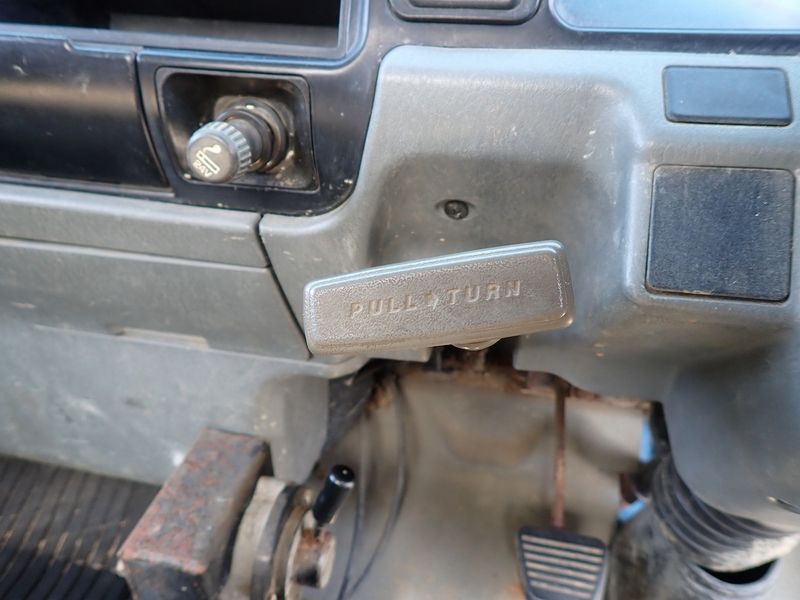 1995 Mitsubishi Canter U-FE517BD (UW-6a98d8cf15d45)[31]