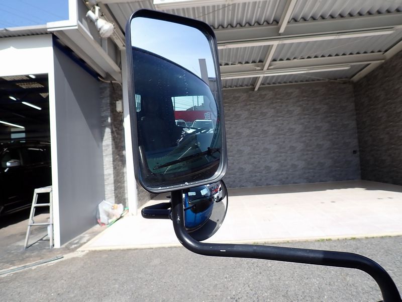 1995 Mitsubishi Canter U-FE517BD (UW-6a98d8cf15d45)[41]