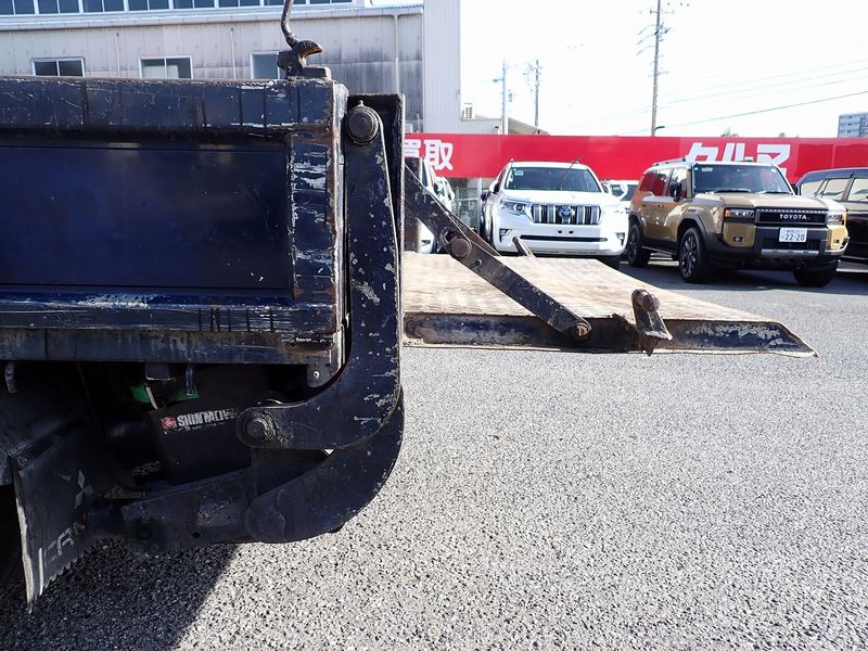 2004 Mitsubishi Canter KK-FE70CB (UW-6a98d8d02861f)[36]