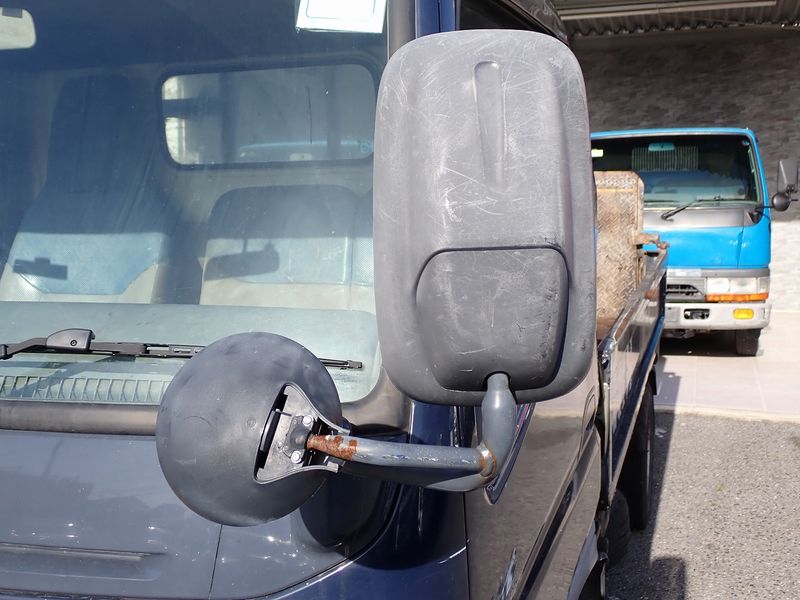 2004 Mitsubishi Canter KK-FE70CB (UW-6a98d8d02861f)[46]