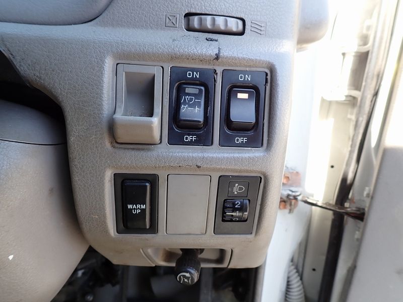 2008 Toyota Dyna Truck BDG-XZU368 (UW-6a98d8d22bda5)[29]