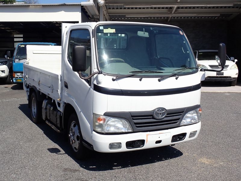 2008 Toyota Dyna Truck BDG-XZU368 (UW-6a98d8d22bda5)[2]