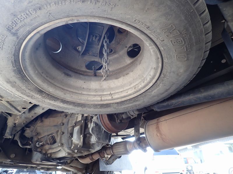 1997 Mitsubishi Canter KC-FE507B (UW-6a98d8d3294a7)[56]