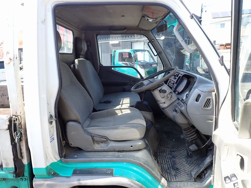 1997 Mitsubishi Canter KC-FE507B (UW-6a98d8d3294a7)[17]