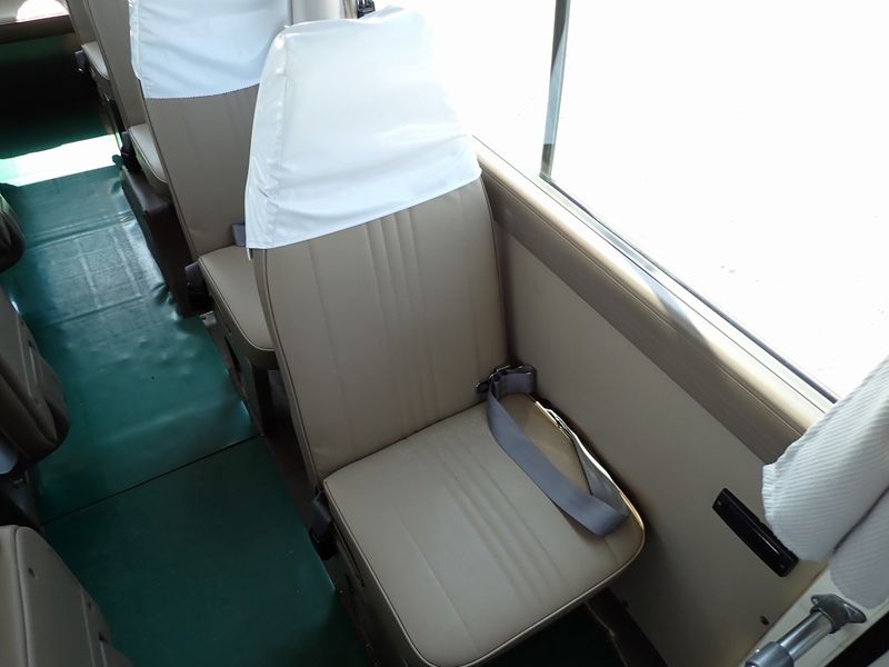 1997 Nissan Civilian Bus KC-RGW40 (UW-6a98d8d494731)[22]