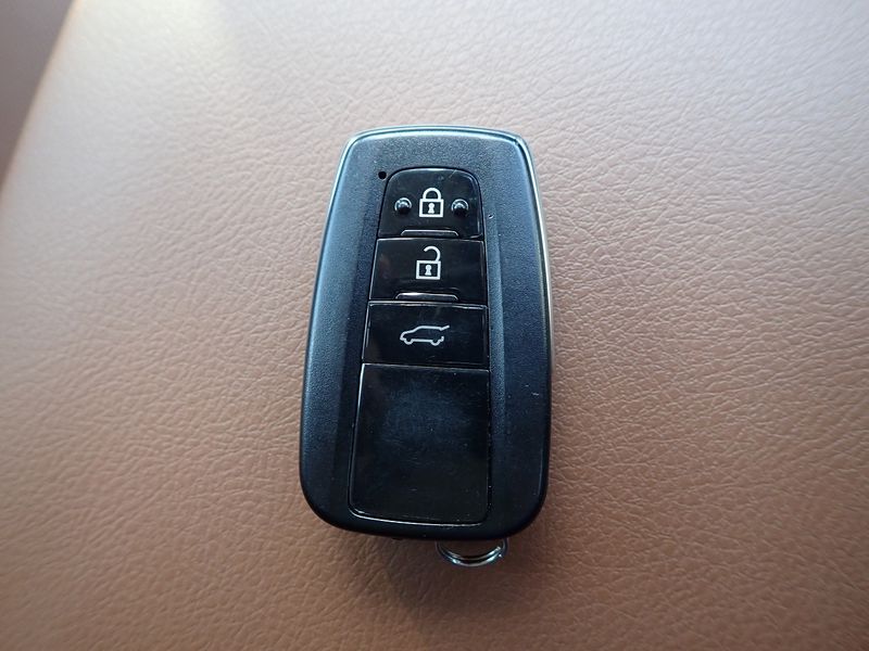2022 Toyota Land Cruiser Prado 3BA-TRJ150W (UW-6a98d8d896f8e)[38]