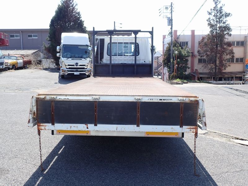 2003 Mitsubishi Fighter KK-FK71GG (UW-6a98d8d985f99)[3]
