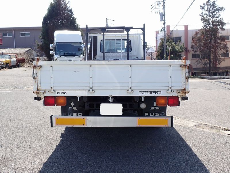 2003 Mitsubishi Fighter KK-FK71GG (UW-6a98d8d985f99)[45]